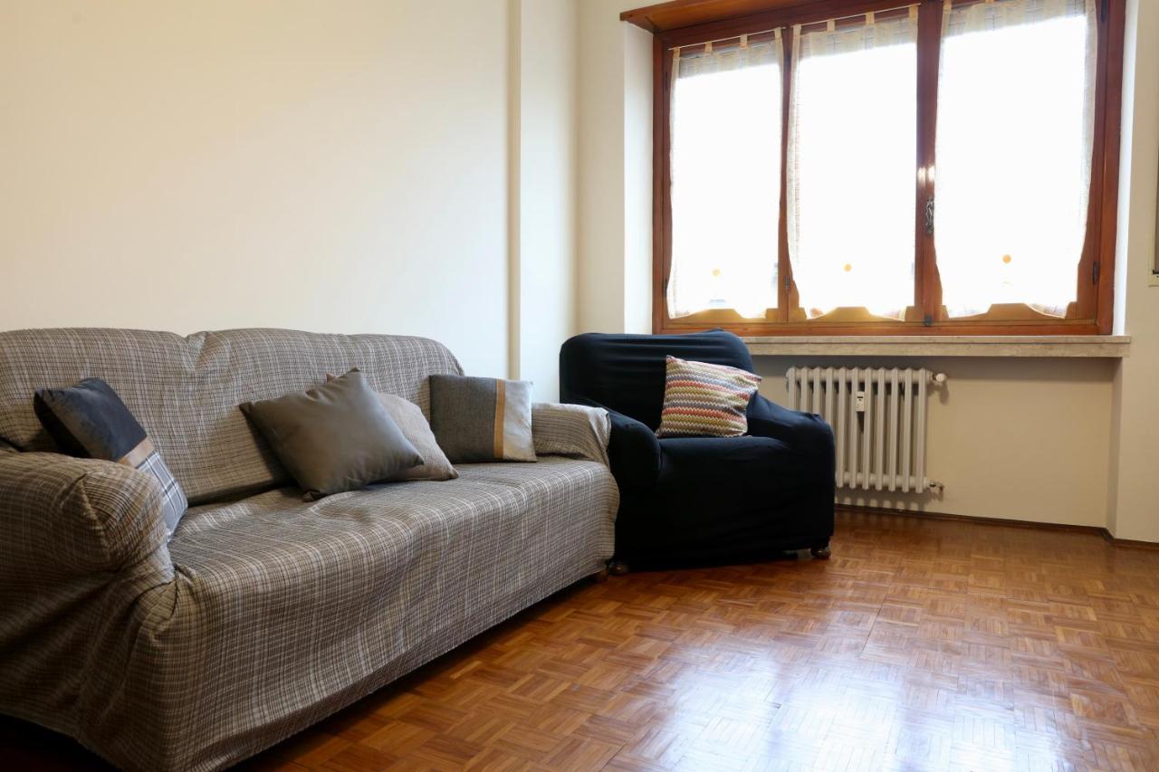 Ferienwohnung La Casa Dei Nonni - Ampio Trilocale Zona Lingotto Turin Exterior foto